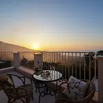Modern & Private In Unique Location, Pool And Sunset Terrace * Sorrento