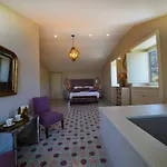 Modern & Private In Unique Location, Pool And Sunset Terrace Villa Sorrento