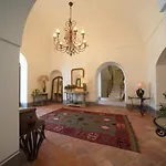 Modern & Private In Unique Location, Pool And Sunset Terrace Villa