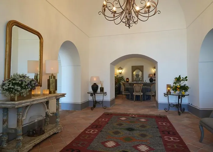 Modern & Private In Unique Location, Pool And Sunset Terrace *