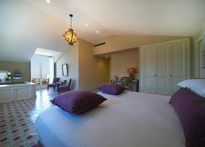 빌라 Modern & Private In Unique Location, Pool And Sunset Terrace *