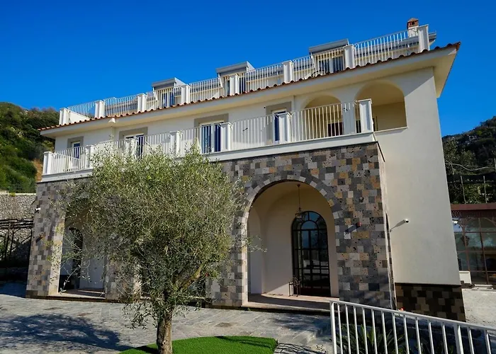 빌라 Modern & Private In Unique Location, Pool And Sunset Terrace 소렌토