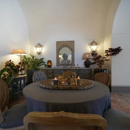 Modern & Private In Unique Location, Pool And Sunset Terrace