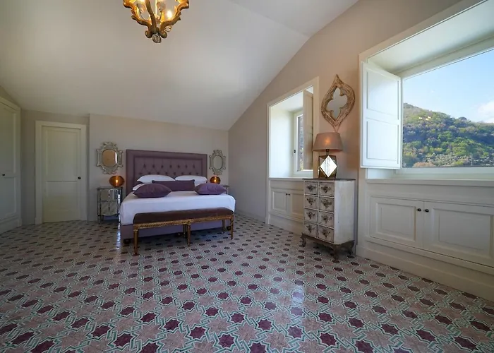 Modern & Private In Unique Location, Pool And Sunset Terrace