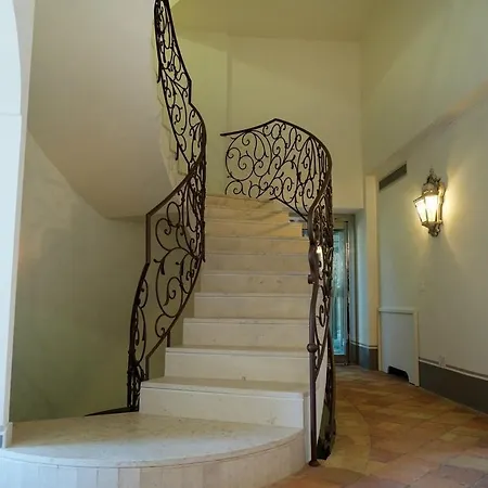 Modern & Private In Unique Location, Pool And Sunset Terrace Villa Sorrento