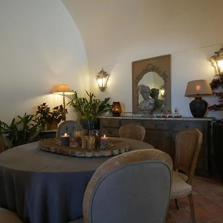 Modern & Private In Unique Location, Pool And Sunset Terrace Sorrento