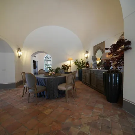 Villa Modern & Private In Unique Location, Pool And Sunset Terrace Sorrento