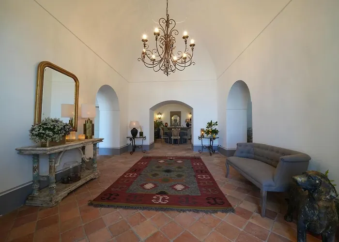 Modern & Private In Unique Location, Pool And Sunset Terrace Sorrento